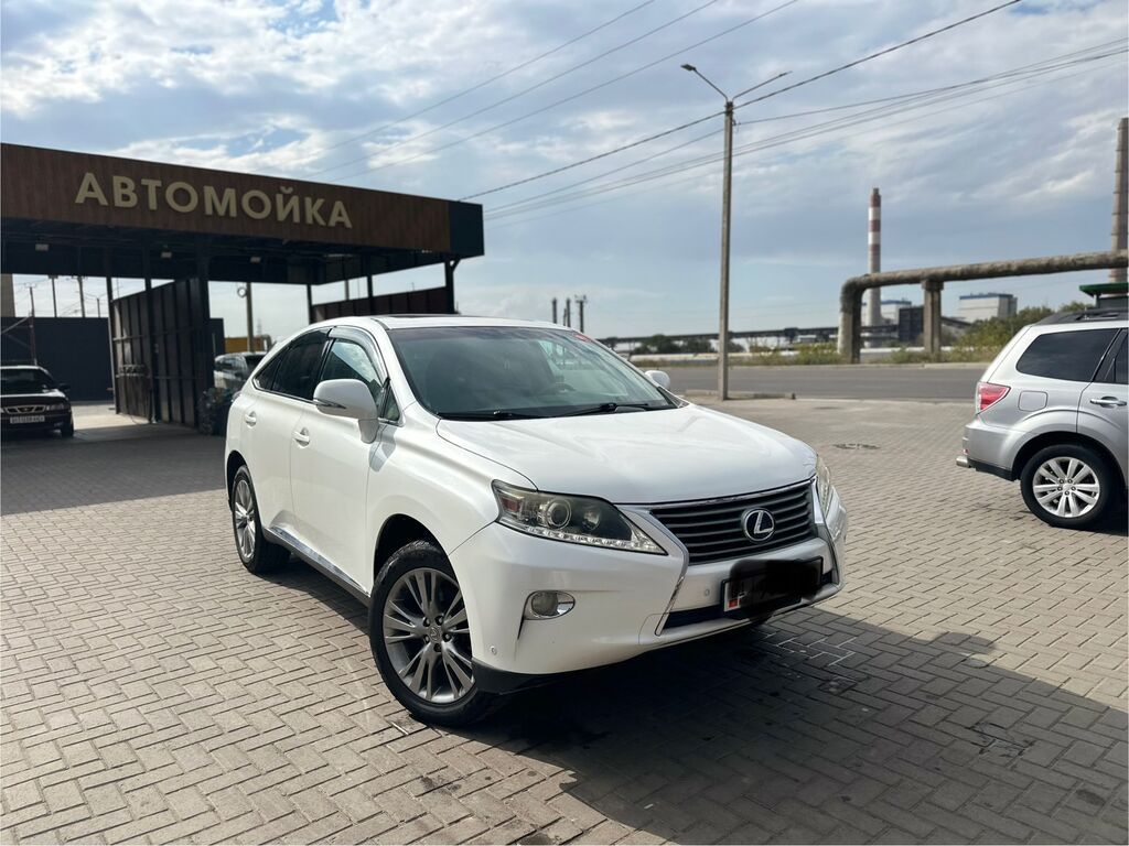 Lexus RX: 2014 г., 3.5 л, Автомат, Гибрид, Внедорожник: фото 2