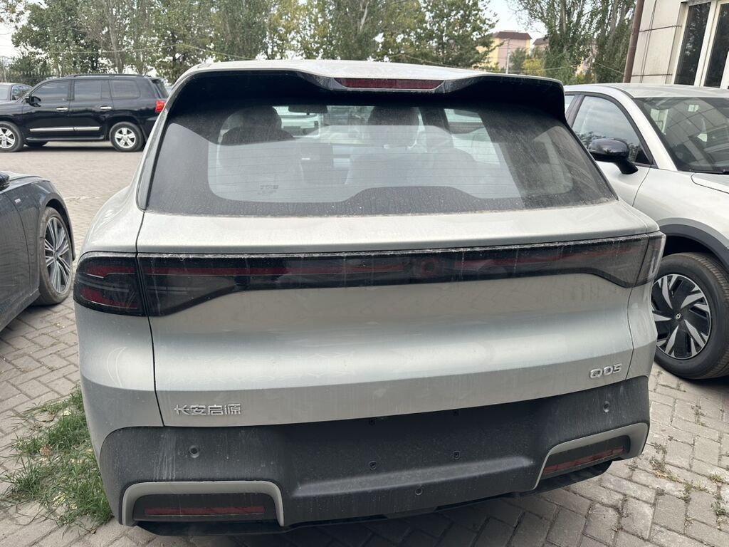 Changan Qiyuan Q05: 2026 г., 0.1 л, Типтроник, Электромобиль, Кроссовер: фото 4