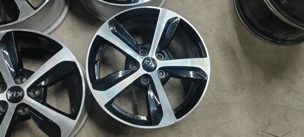 Литые Диски R 17 Kia, Комплект, отверстий - 5, Б/у: фото 5