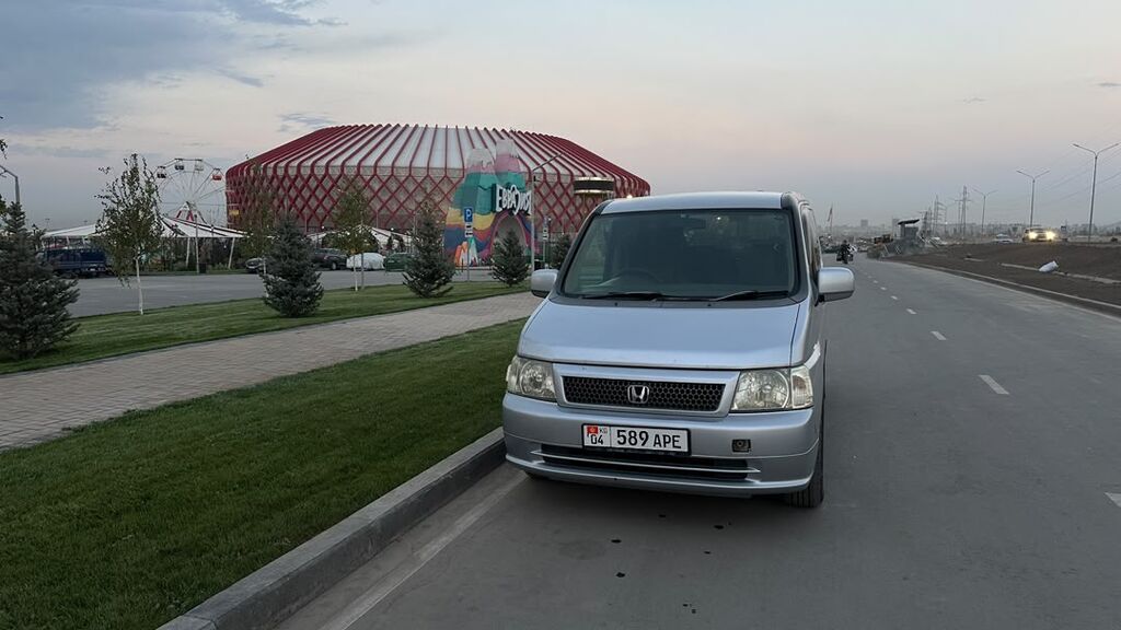 Honda Stepwgn: 2001 г., Бензин, Минивэн: фото 8