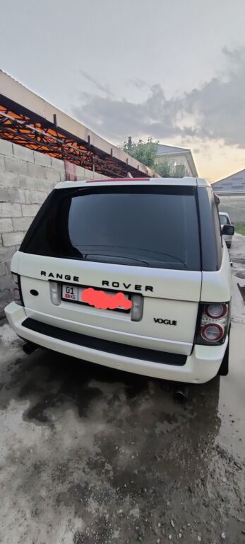 Land Rover Range Rover: 2004 г., 4.4 л, Автомат, Бензин, Внедорожник: фото 3