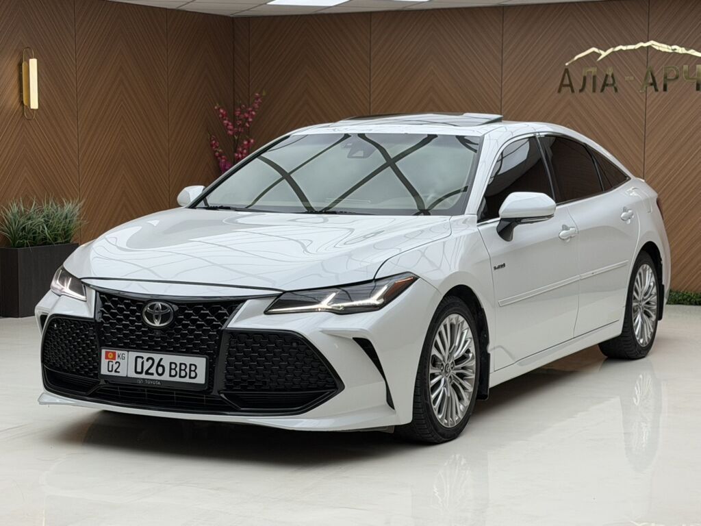 Toyota Avalon: 2019 г., 2.5 л, Вариатор, Гибрид, Седан: фото 3