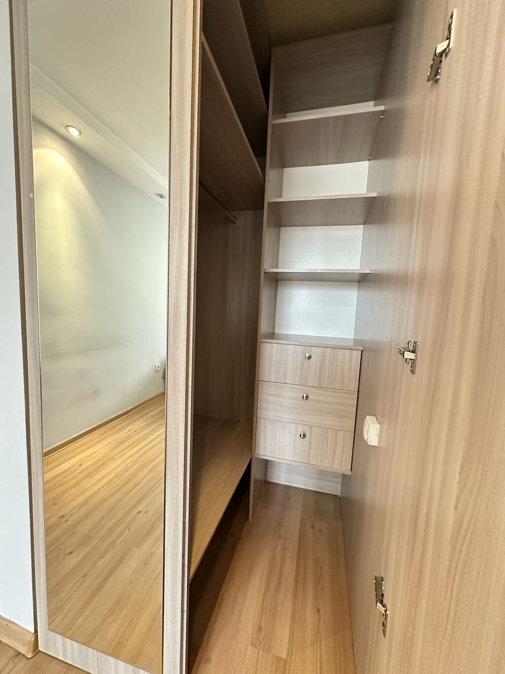 3 комнаты, 55 м², Таатан ТЦ Хрущевка, 3 этаж, Евроремонт: фото 8