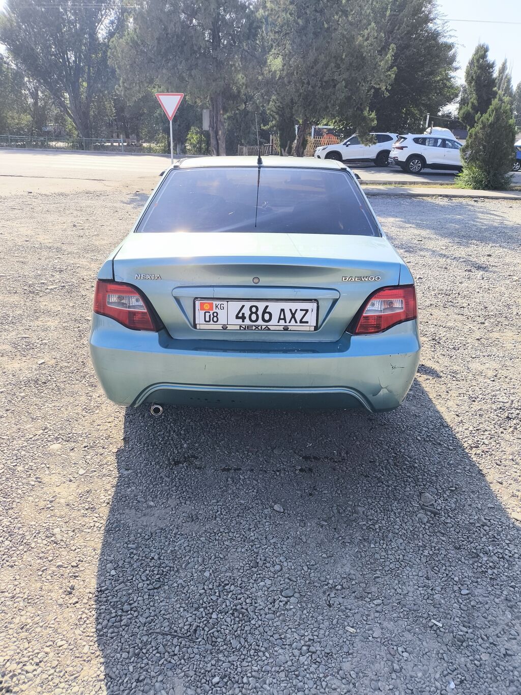 Daewoo Nexia: 2009 г., 1.5 л, Механика, Бензин, Седан: фото 2