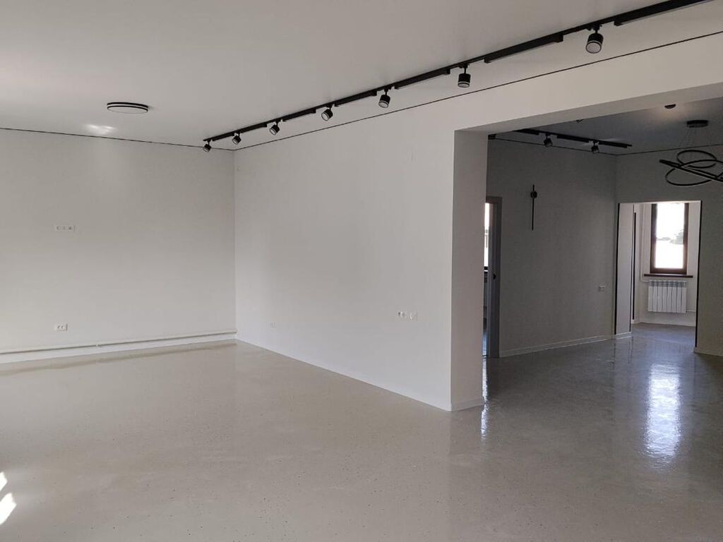 250 м², 5 комнат, Аламедин-1 мкр, Без подселения: фото 8