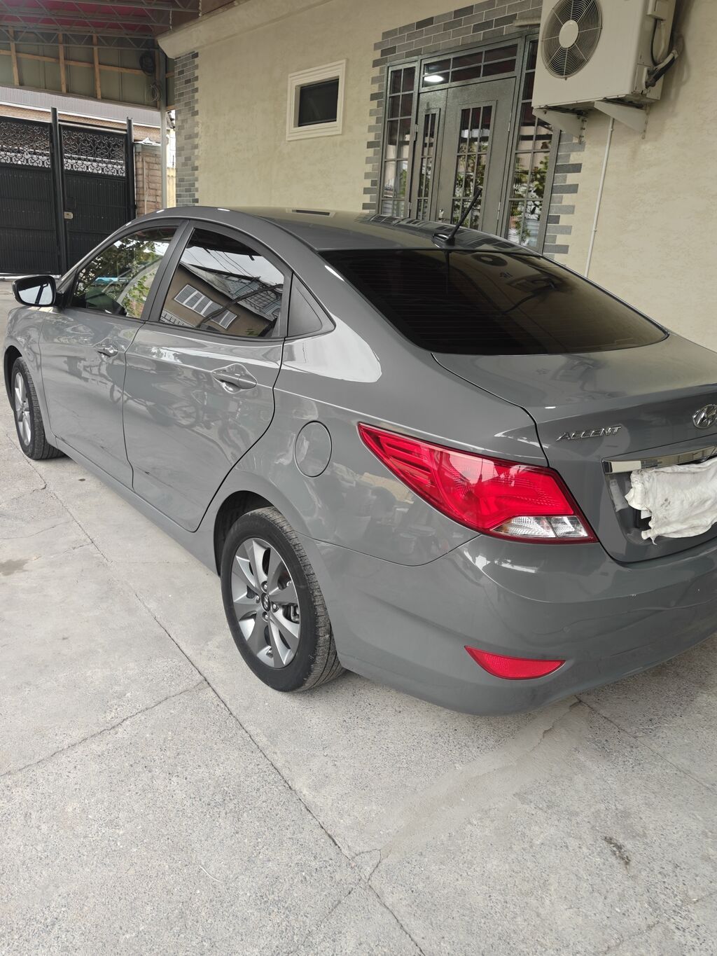 Hyundai Accent: 2019 г., 1.4 л, Вариатор, Бензин, Седан: фото 5