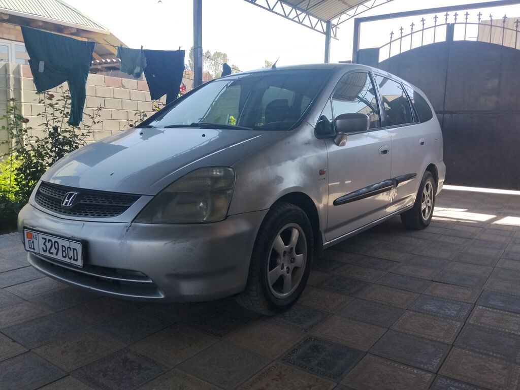 Honda Stream: 2001 г., 2 л, Механика, Бензин, Минивэн: фото 5