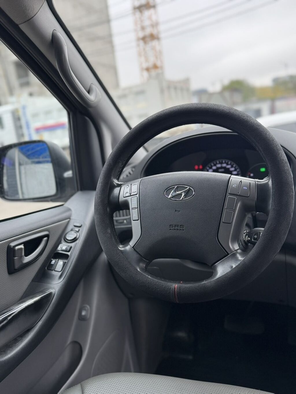 Hyundai H-1: 2020 г., 2.5 л, Автомат, Дизель, Минивэн: фото 4