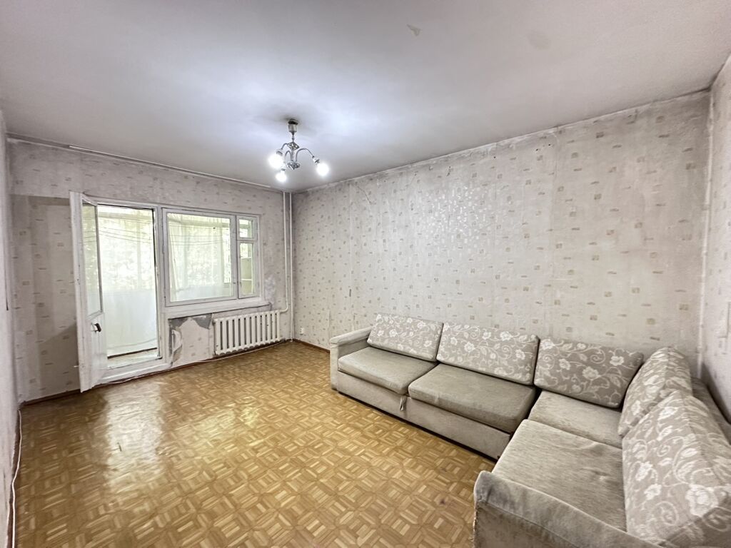 1 комната, 35 м², 105 серия, 2 этаж, Требуется ремонт: фото 2