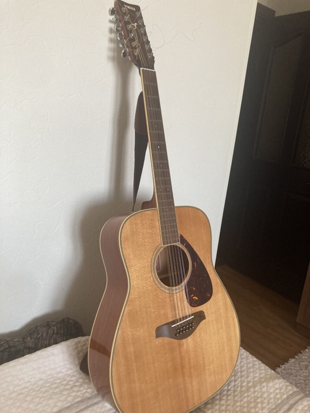 Акустическая 12‑струнная гитара Yamaha FG720S‑12 - Формат корпуса: фото 3