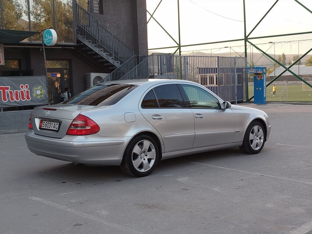 Mercedes-Benz E-Class: 2003 г., 2.6 л, Автомат, Бензин, Седан: фото 5