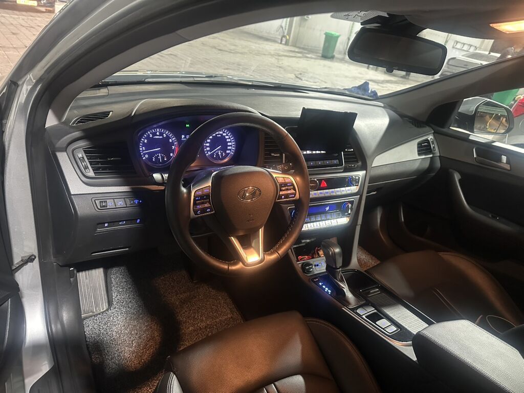 Hyundai Sonata: 2021 г., 2 л, Автомат, Газ, Седан: фото 7