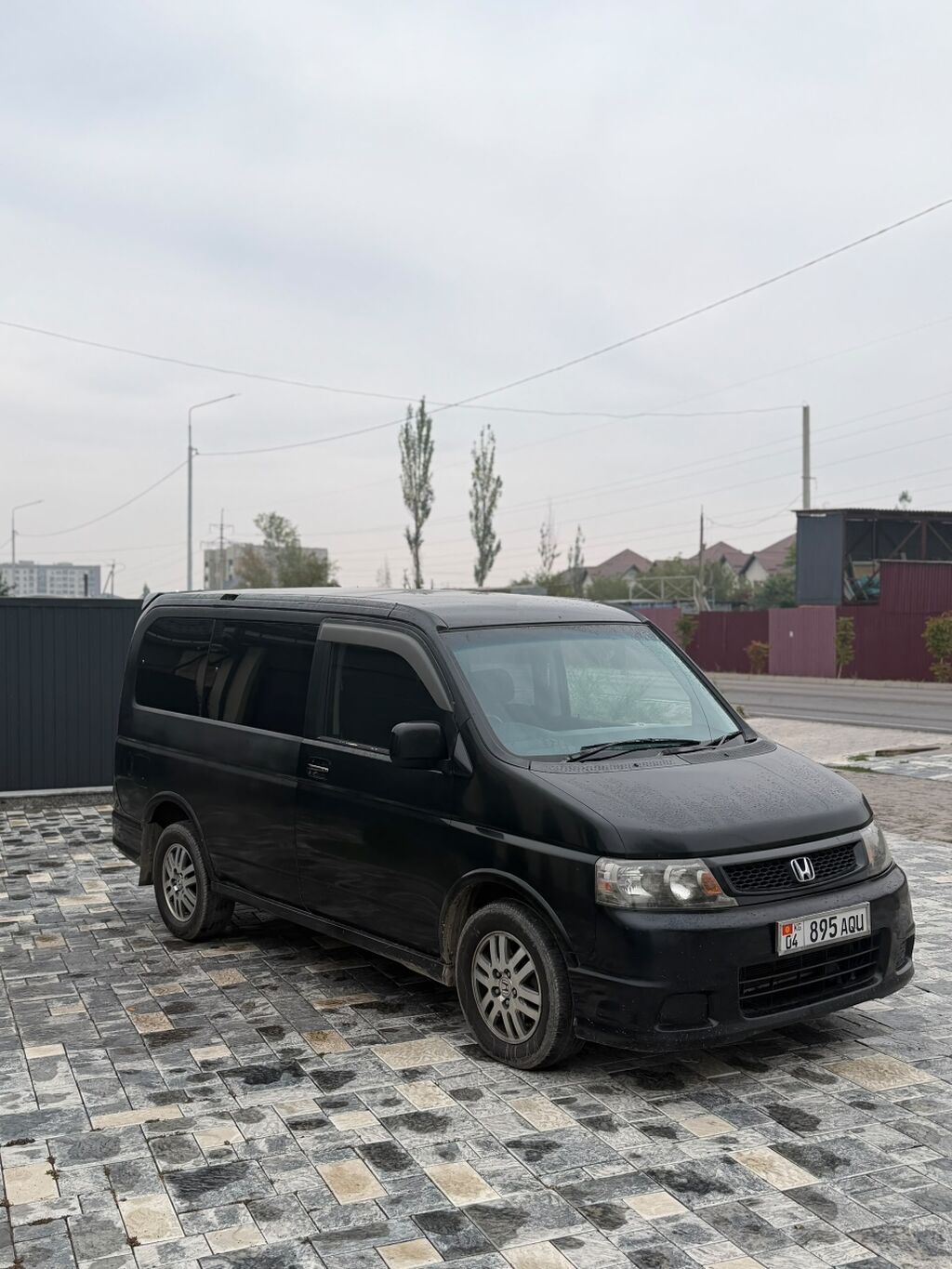 Honda Stepwgn: 2004 г., 2 л, Бензин, Минивэн: фото 3