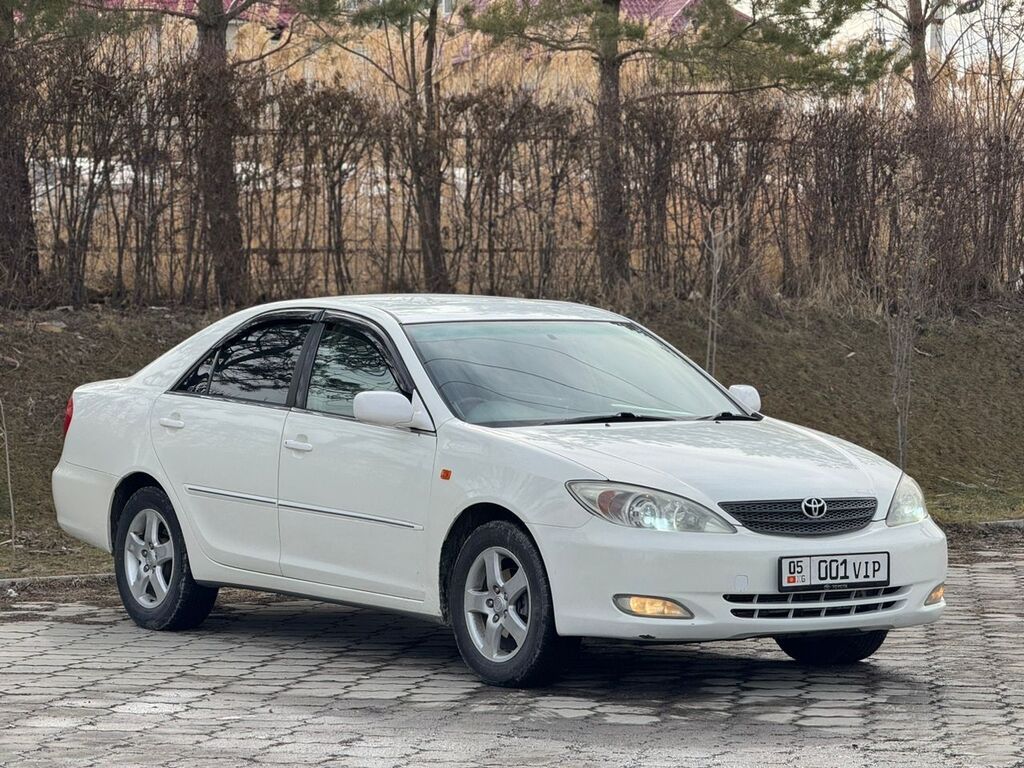 Toyota Camry: 2003 г., 2.4 л, Автомат, Бензин, Седан: фото 2