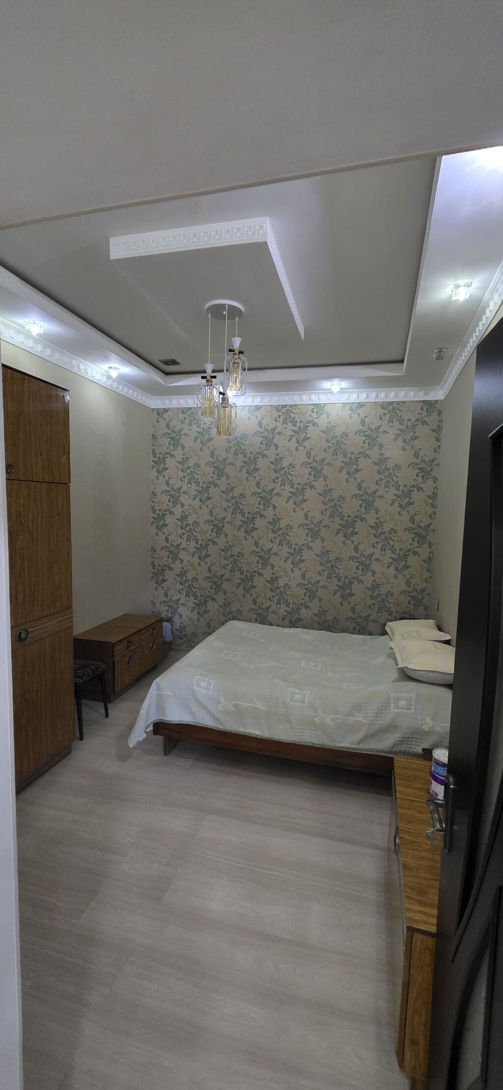 136 kv. m, 5 otaqlı, İnternet, Telefon, Qaz