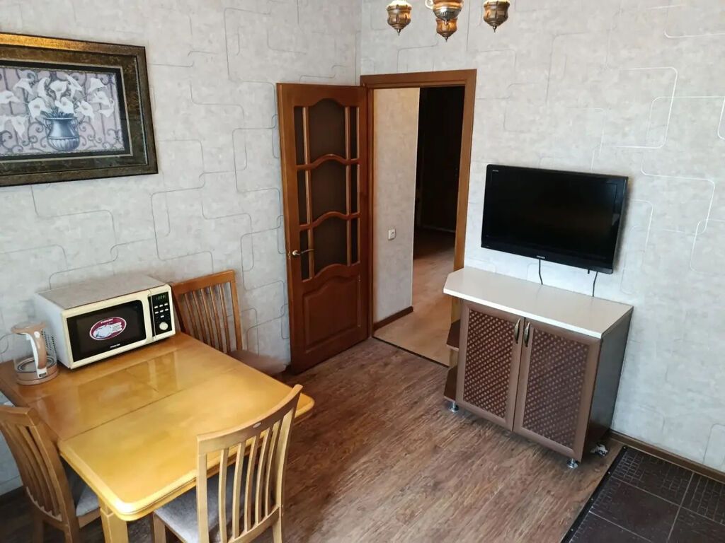 Продается 4-комнатная квартира в мкр. Нижний Джал: фото 8