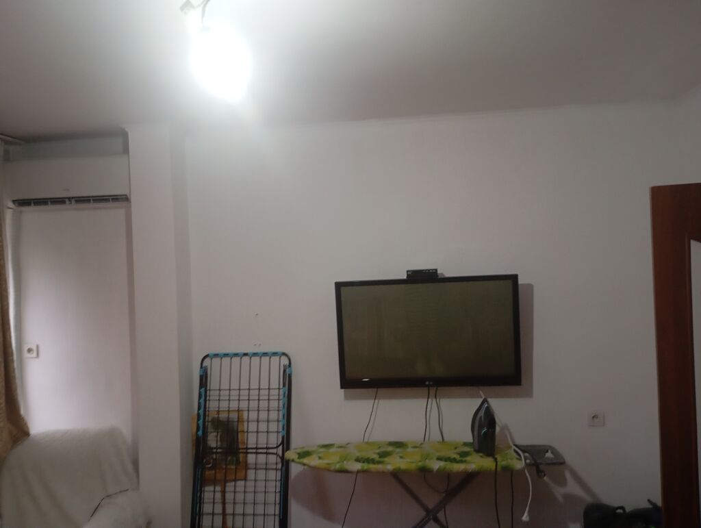 2 комнаты, 56 м², Индивидуалка, 2 этаж, Старый ремонт: фото 4