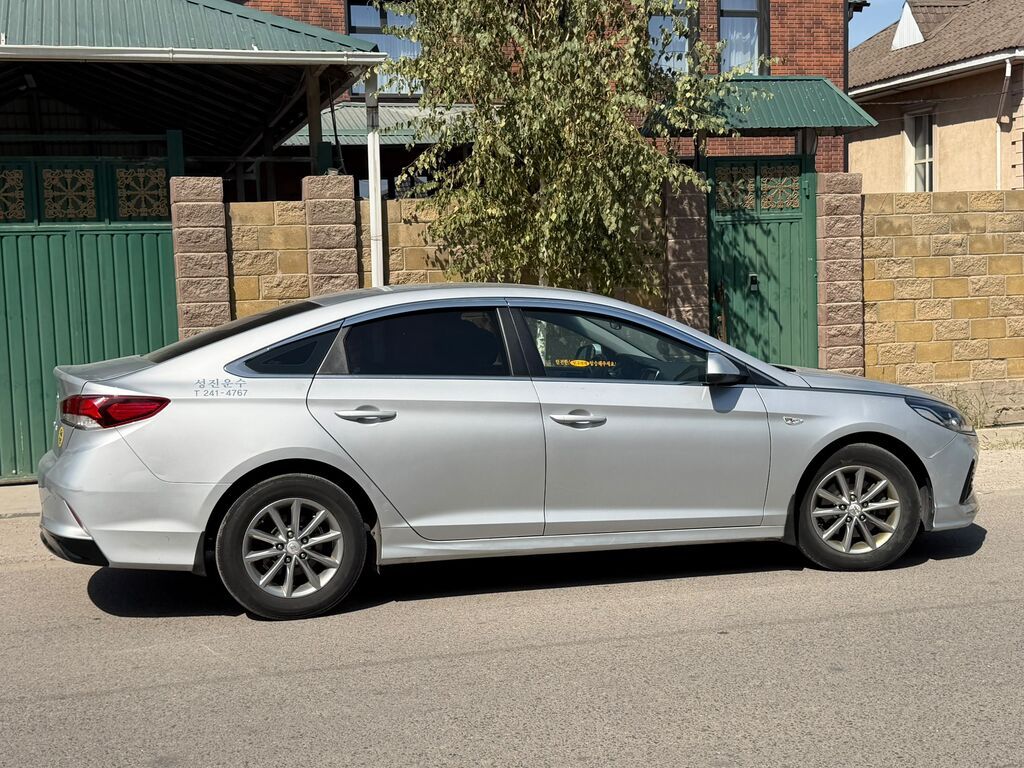Hyundai Sonata: 2020 г., 2 л, Автомат, Газ, Седан: фото 8