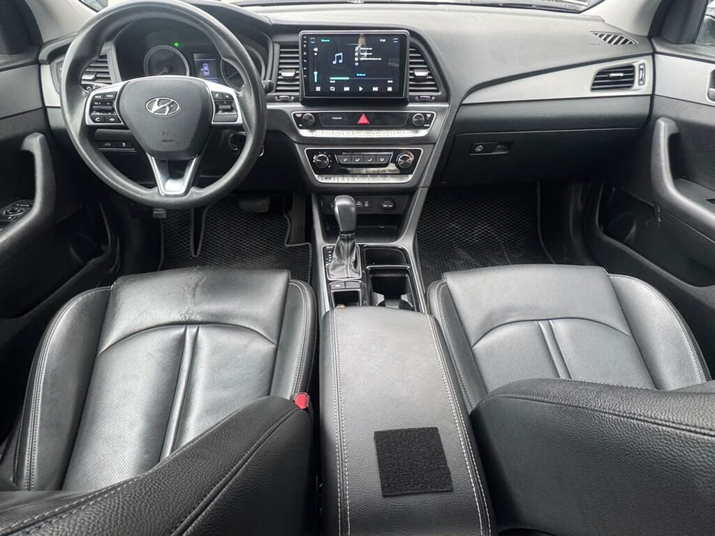 Hyundai Sonata: 2020 г., 2 л, Автомат, Газ, Седан: фото 5