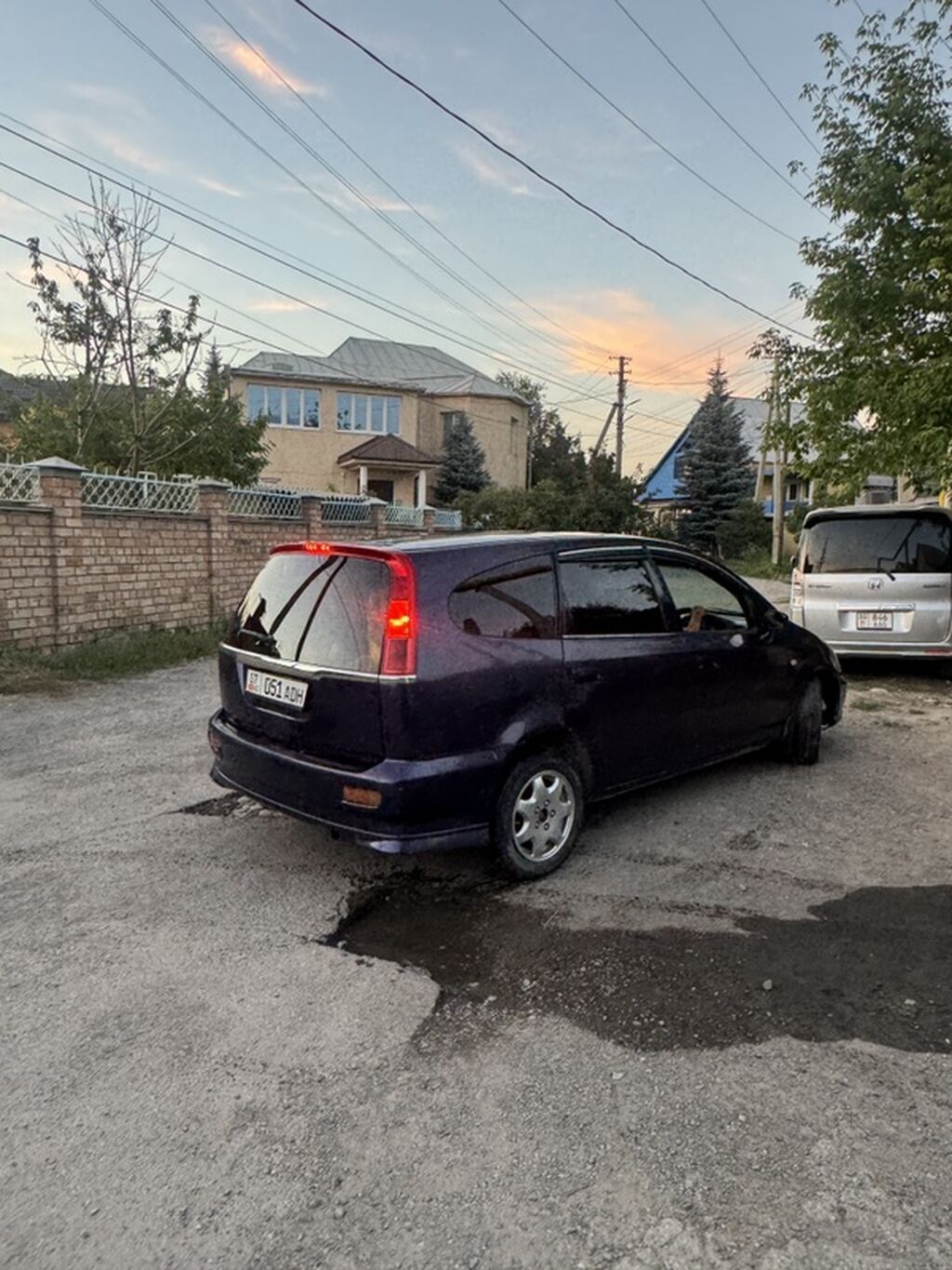 Honda Stream: 2001 г., 2 л, Автомат, Бензин, Минивэн: фото 4