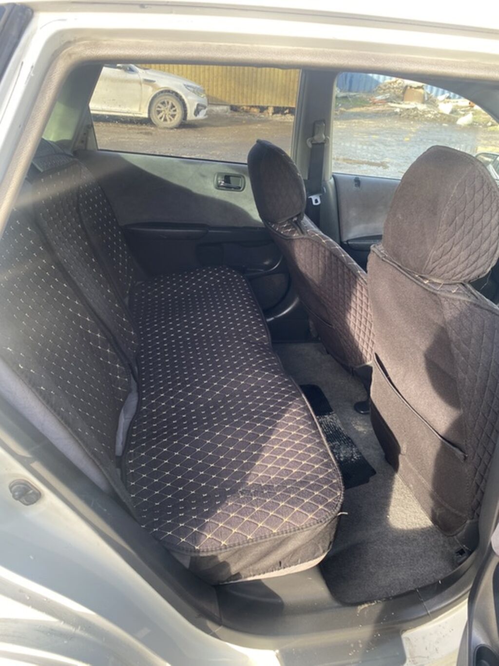 Honda Civic: 2002 г., 1.5 л, Вариатор, Бензин, Хэтчбэк: фото 6