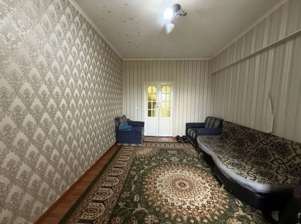 2 комнаты, 48 м², Манаса/Боконбаева Индивидуалка, 5 этаж, Косметический ремонт: фото 2