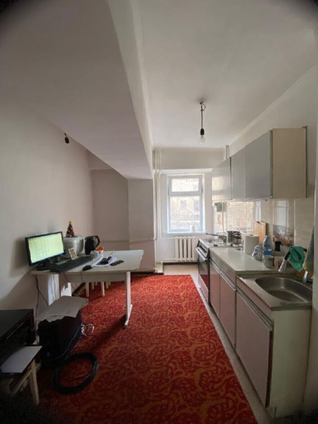 2 комнаты, 56 м², Манаса/Боконбаева Индивидуалка, 2 этаж, Старый ремонт: фото 4