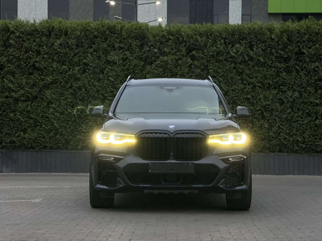 BMW X7: 2019 г., 4.4 л, Автомат, Бензин, Кроссовер: фото 3