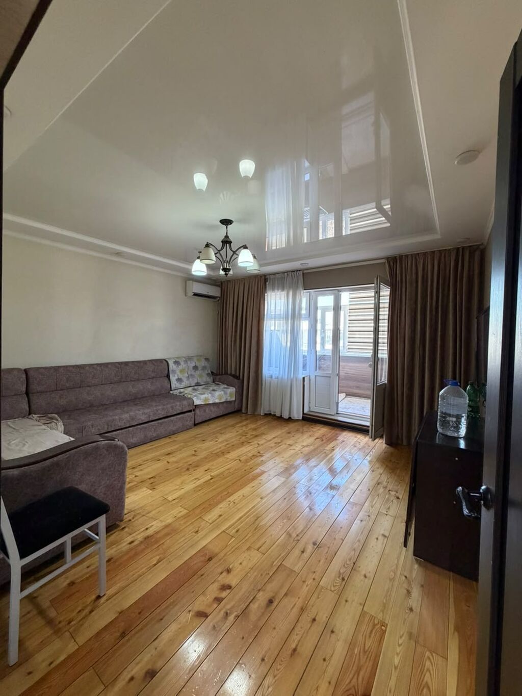 3 комнаты, 70 м², Золотой квадрат Индивидуалка, 7 этаж, Евроремонт: фото 1