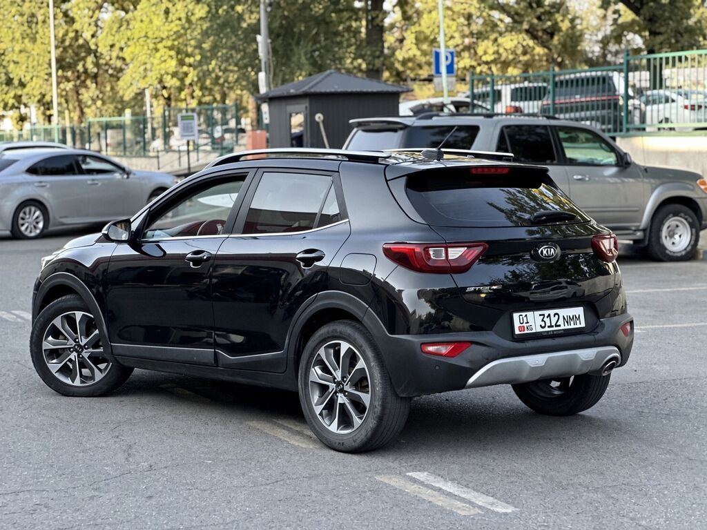 Kia Stonic: 2018 г., 1.6 л, Автомат, Дизель, Кроссовер: фото 2