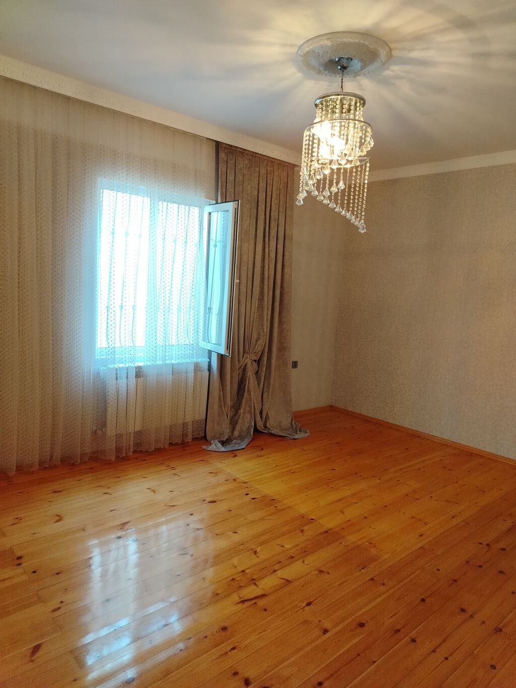3 otaqlı, 80 kv. m, Yeni təmirli