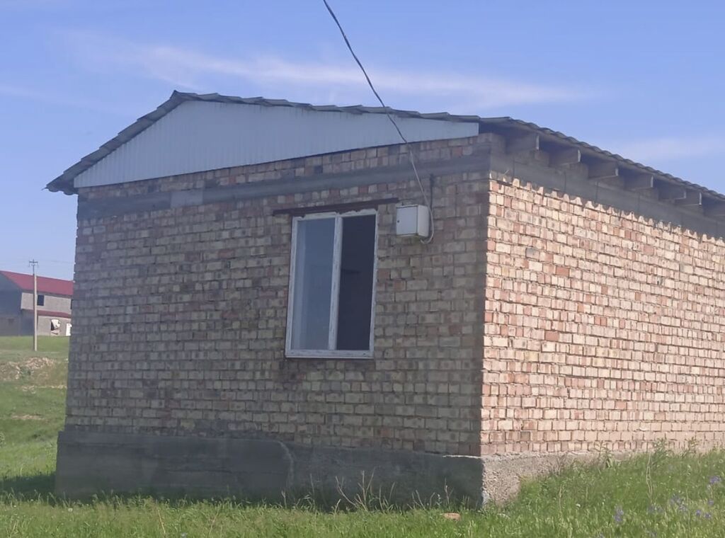 ПРОДАЁТСЯ УЮТНАЯ ВРЕМЯНКА — 2 КОМНАТЫ Село Сары-Жон, дача: фото 4