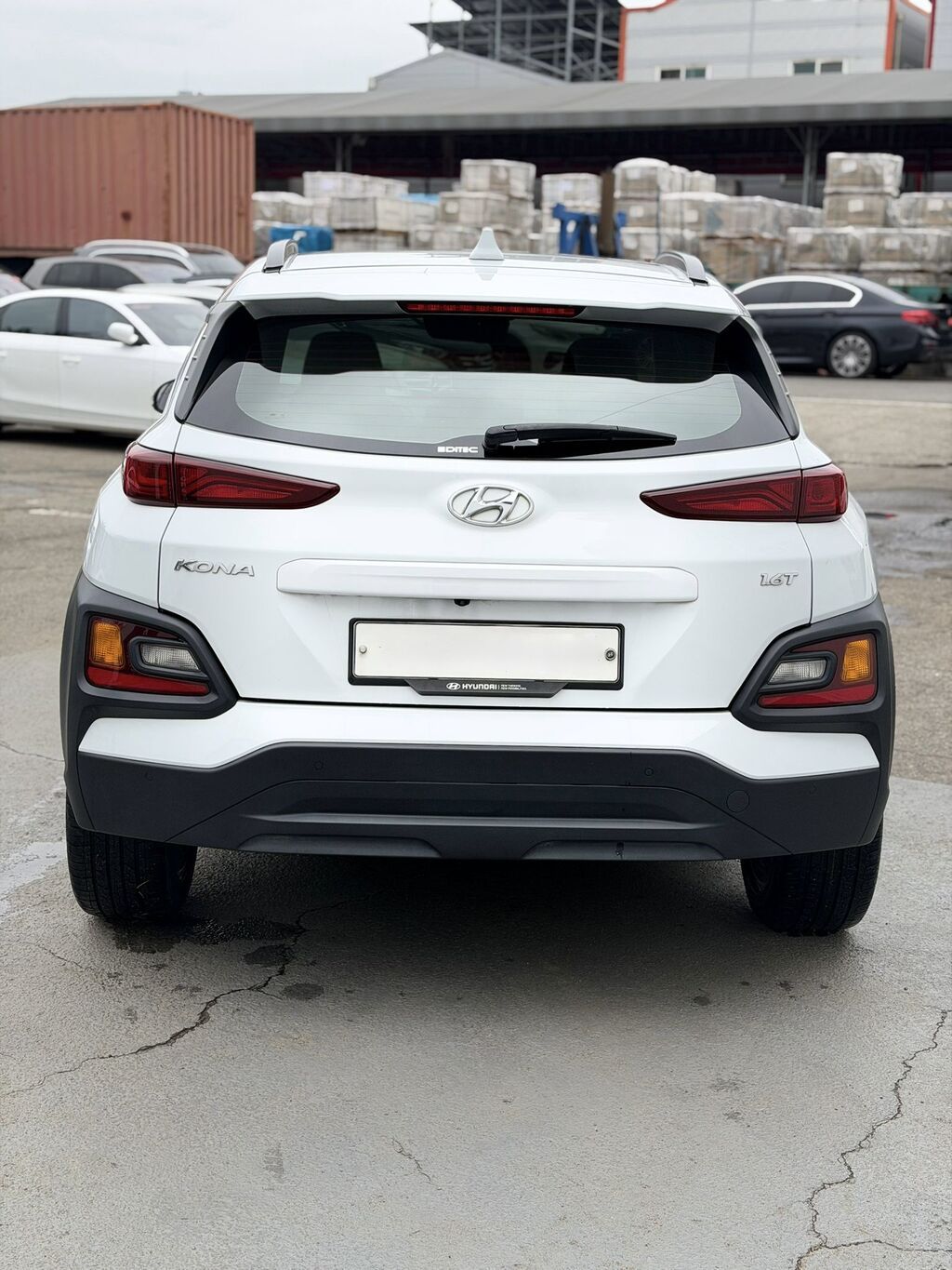 Hyundai Kona: 2019 г., 1.6 л, Автомат, Бензин, Внедорожник — фото 3