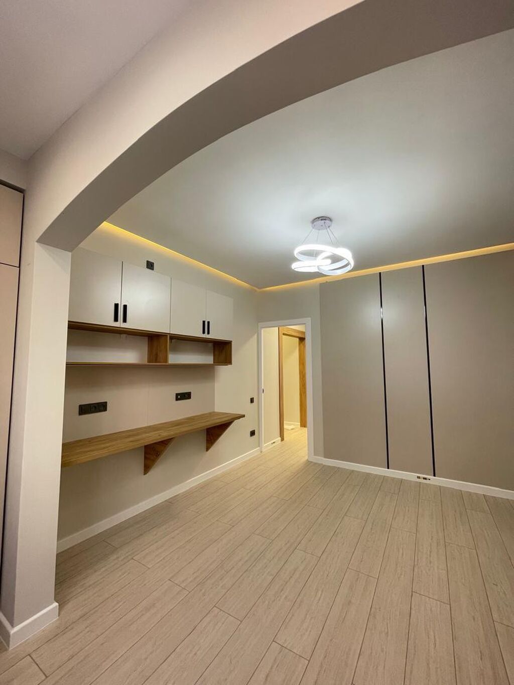 3 комнаты, 83 м², 108 серия, Технопарк 108 серия, 2 этаж, Дизайнерский ремонт: фото 5