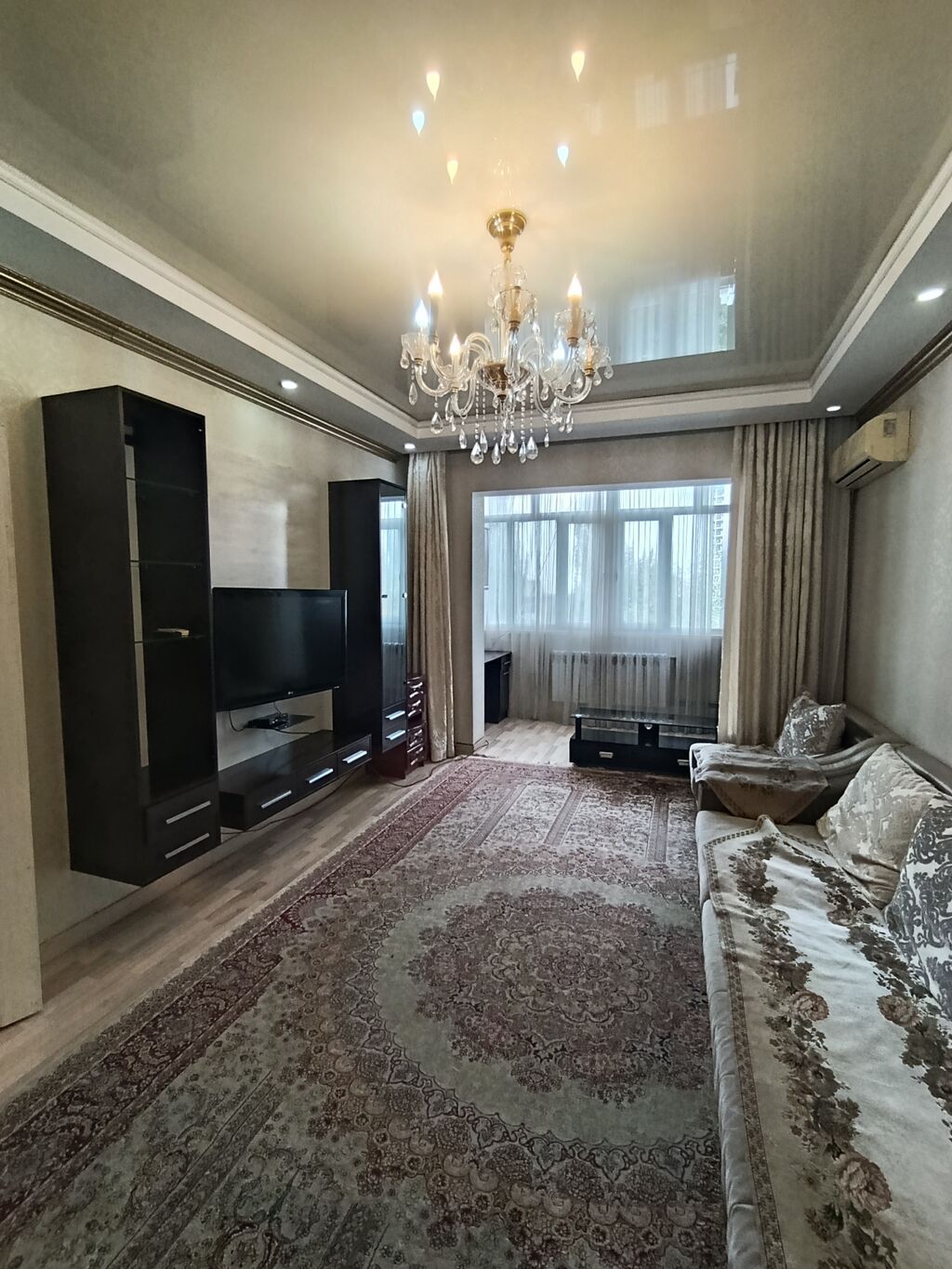 3 комнаты, 67 м², 106 серия, 6 этаж, Старый ремонт