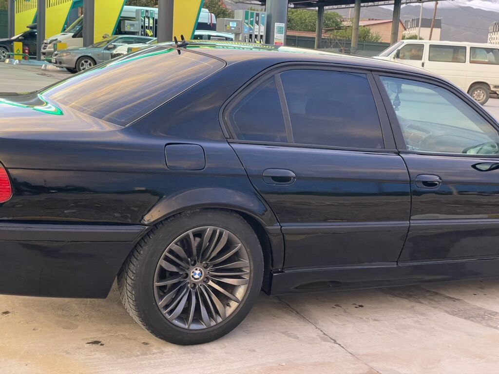 BMW 7 series: 2000 г., 3.5 л, Автомат, Бензин, Седан: фото 3