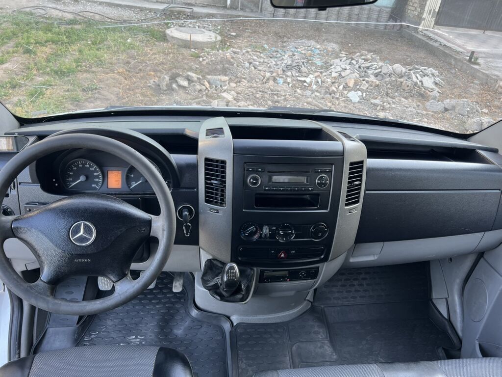 Mercedes-Benz Спринтер: 2007 г., 2.2 л, Механика, Дизель, Пикап: фото 2
