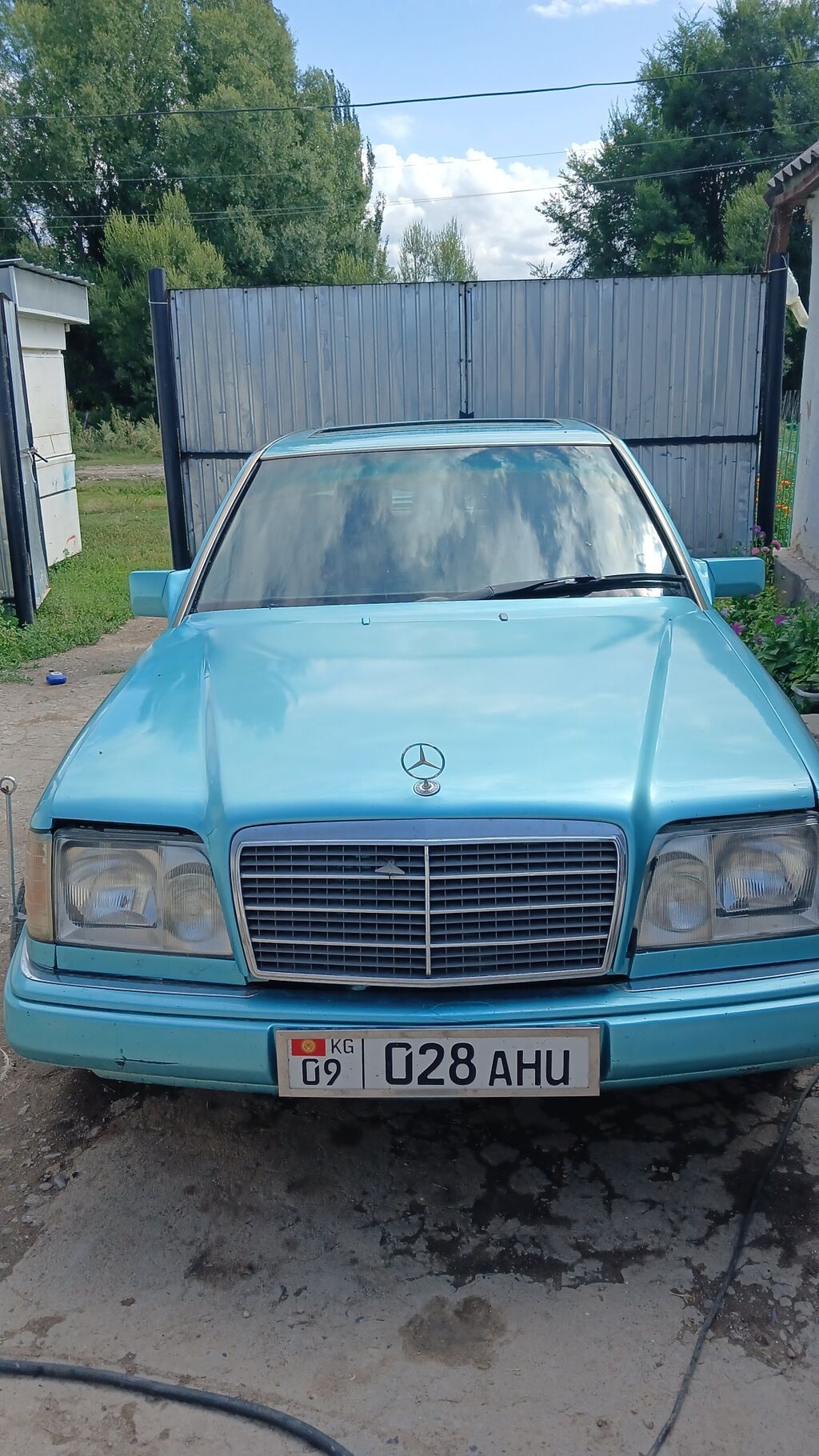 Mercedes-Benz W124: 1994 г., 2.2 л, Автомат, Бензин, Седан: фото 1