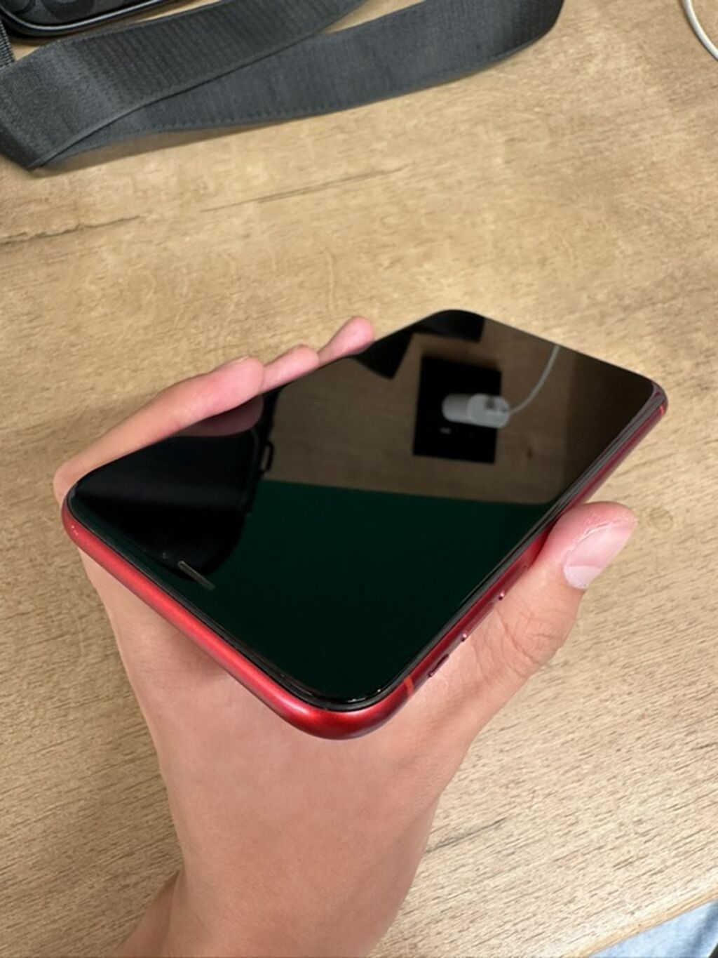 iPhone XR 128 ГБ, красный, б/у, 76%: фото 3