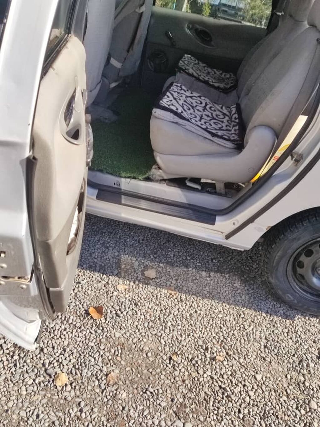Volkswagen Sharan: 1999 г., 2 л, Механика, Бензин, Минивэн: фото 7