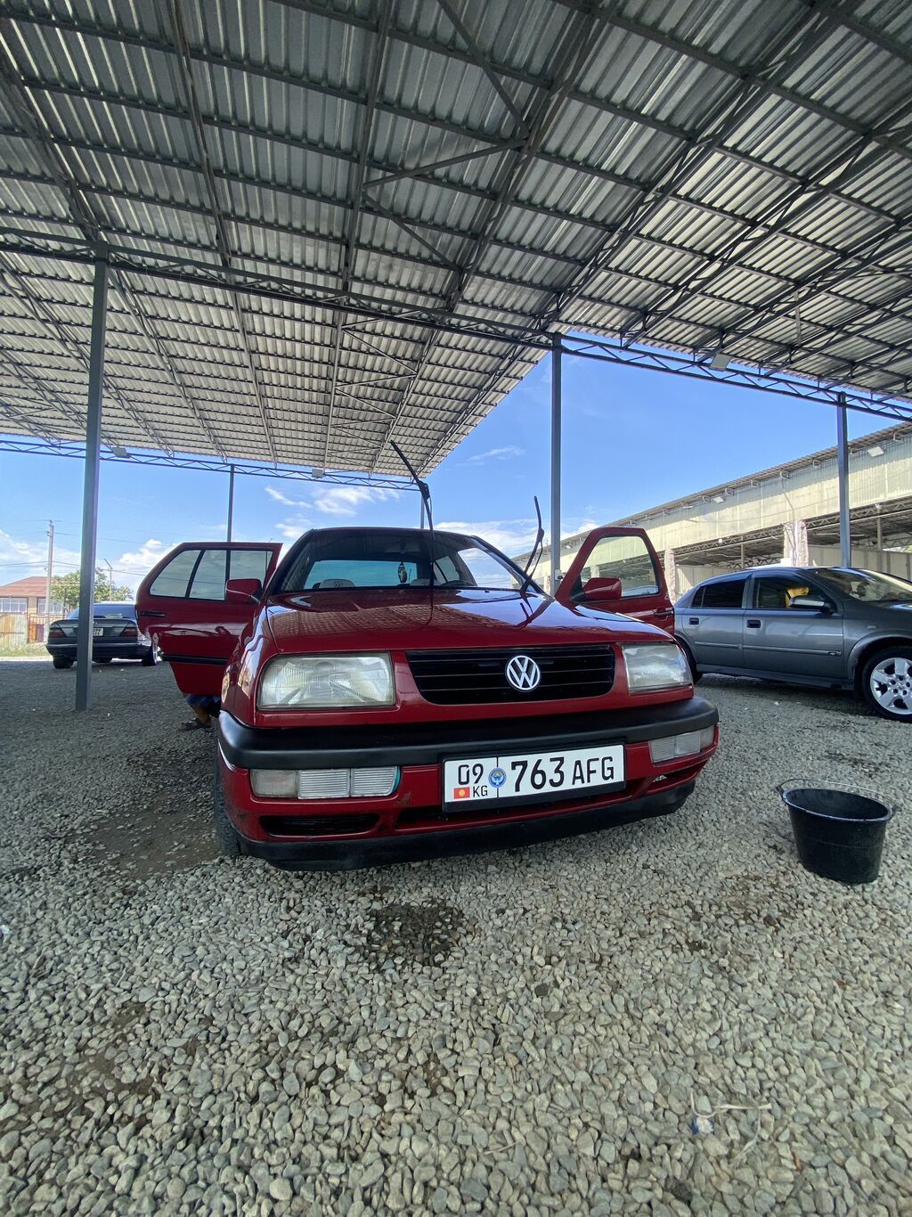 Volkswagen Vento: 1996 г., 2 л, Механика, Бензин, Седан: фото 6