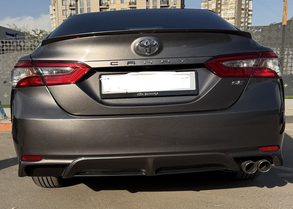 Toyota Camry: 2018 г., 2 л, Бензин, Седан: фото 2
