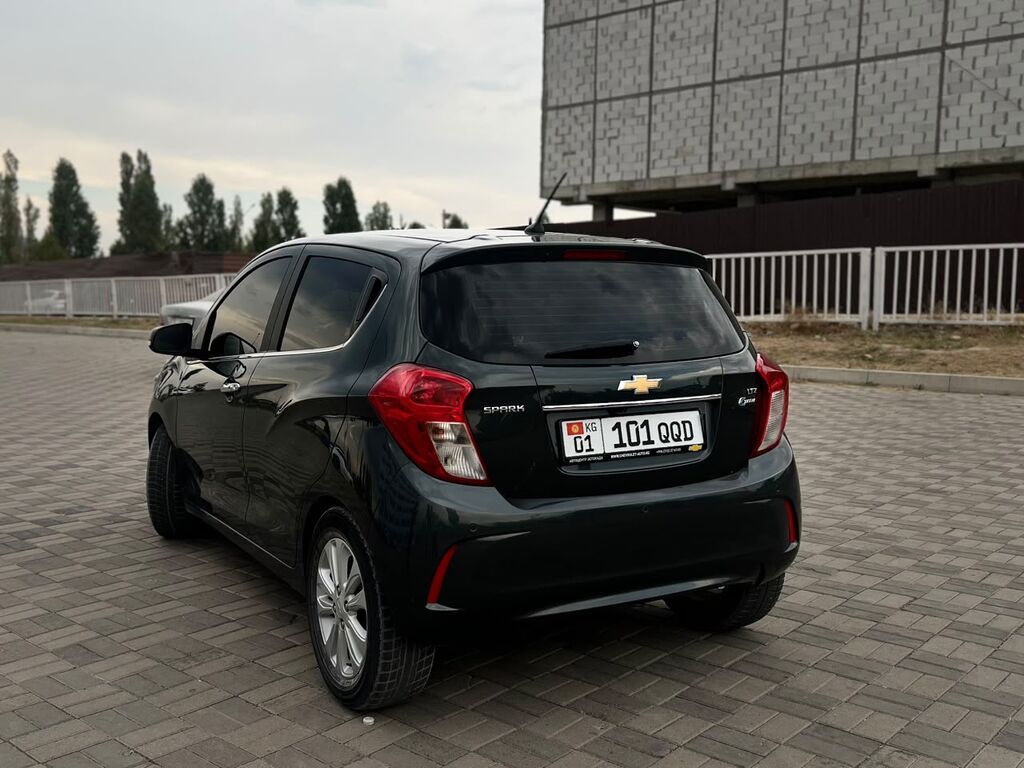 Chevrolet Spark: 2017 г., 1 л, Вариатор, Бензин, Хэтчбэк: фото 5