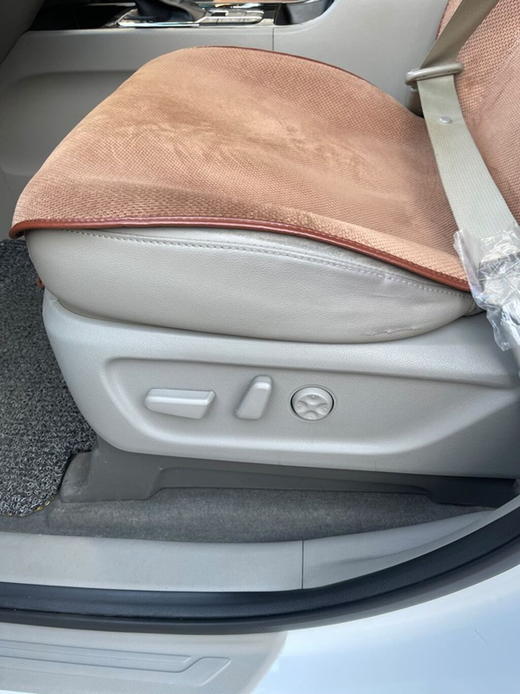 Kia Carnival: 2019 г., 2.2 л, Автомат, Дизель, Минивэн: фото 8