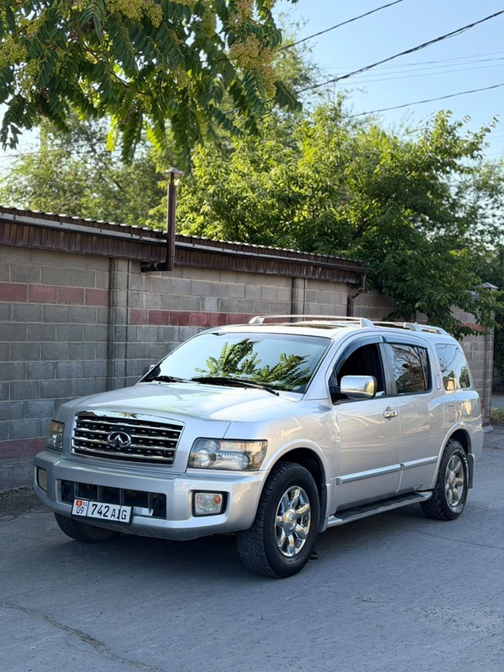 Продам Infiniti QX56 2005, газ, отличное состояние: фото 5