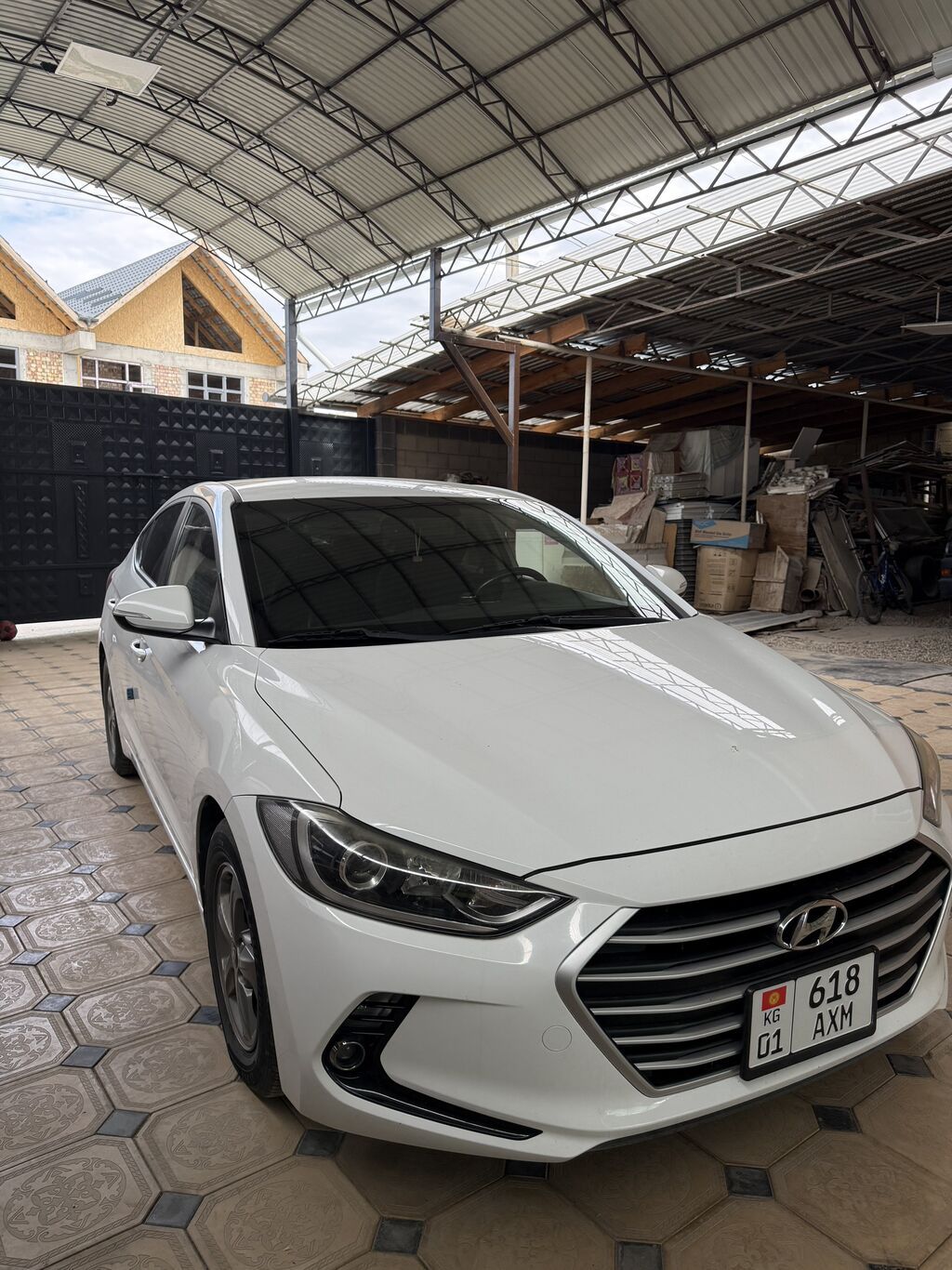 Hyundai Avante: 2018 г., 1.6 л, Автомат, Газ, Седан: фото 2
