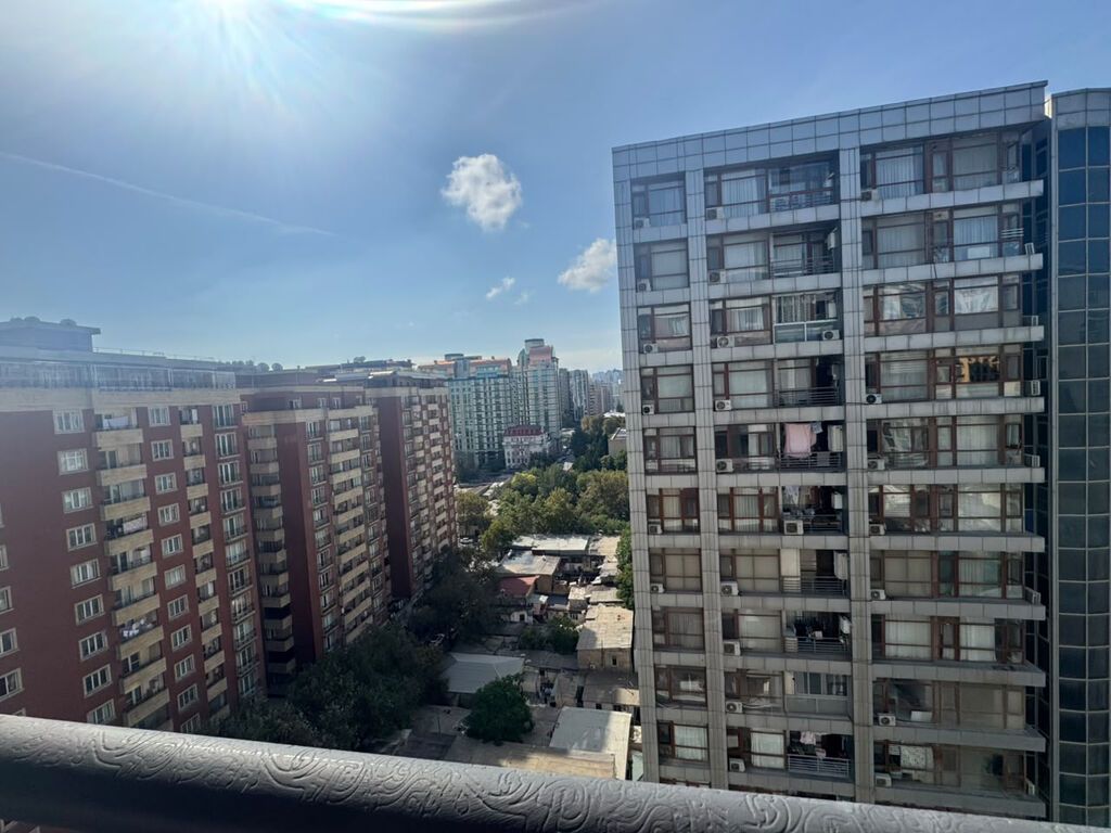 2 otaqlı, Yeni tikili, 72 kv. m