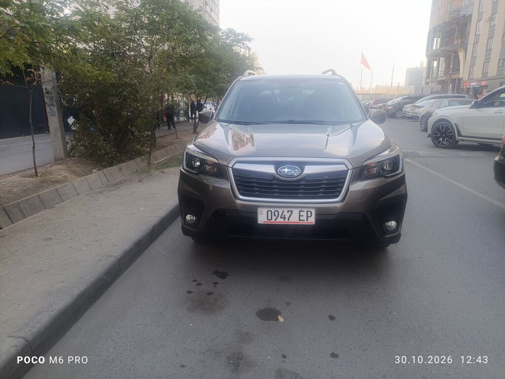 Subaru Forester: 2021 г., 2.5 л, Автомат, Бензин, Кроссовер: фото 2