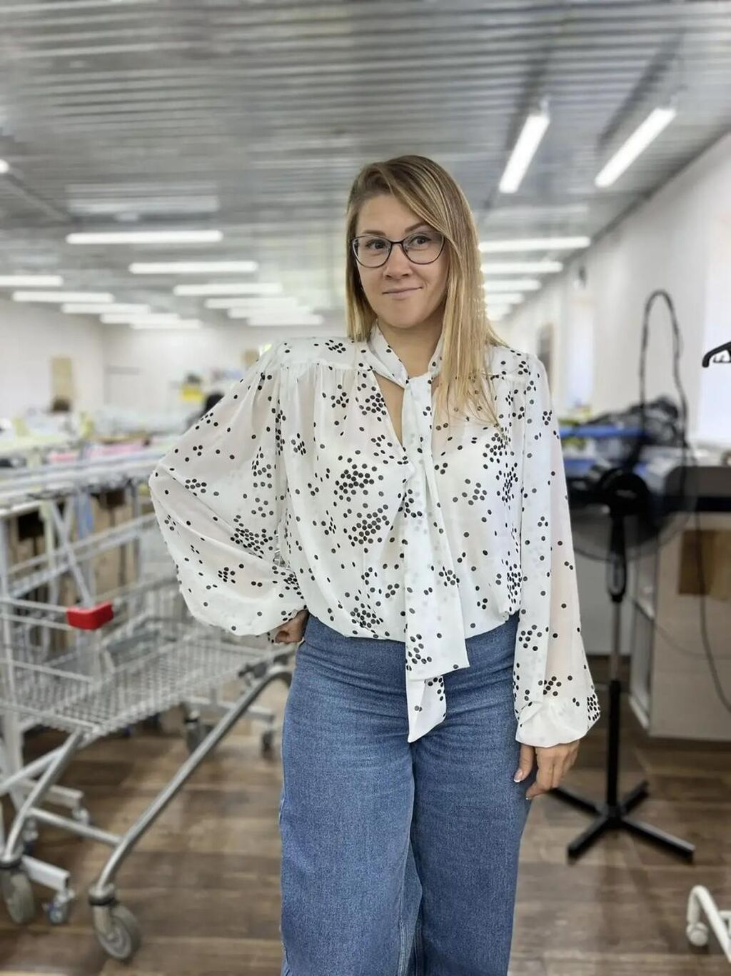Требуется швеи с опытом работы на блузки! Оплата высокаязарплата — фото 4