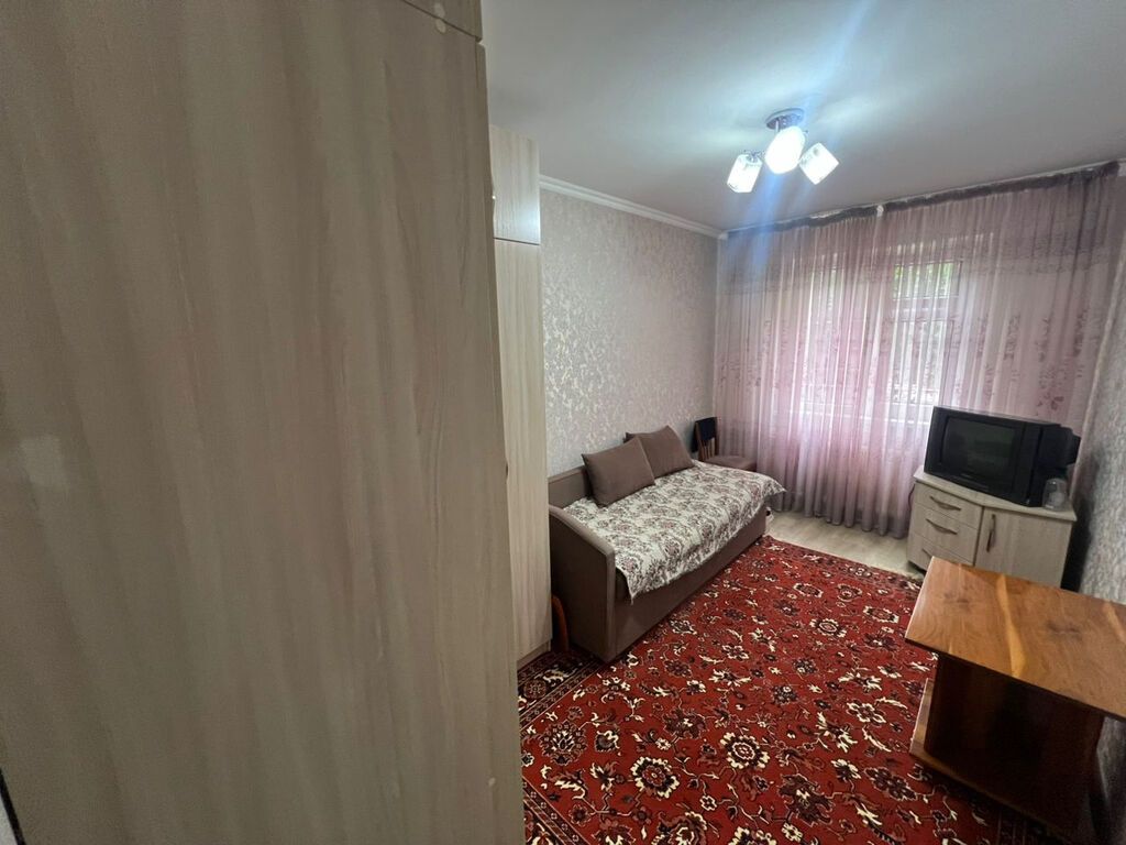 3 комнаты, 65 м², 5 мкр 104 серия, 1 этаж, Евроремонт: фото 5